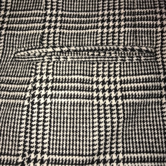 Tower Hill Tweed Blazer. - Picture 4 of 6